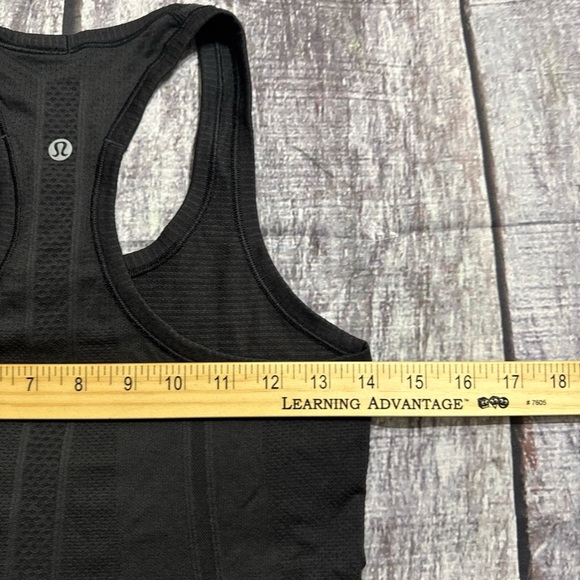 Lululemon Swiftly Tech Racerback Tank Top - Picture 3 of 9